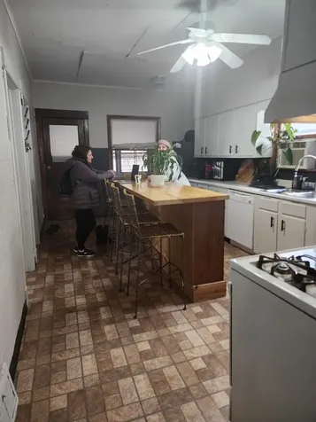 4345 North Kedvale Street Chicago IL 60618