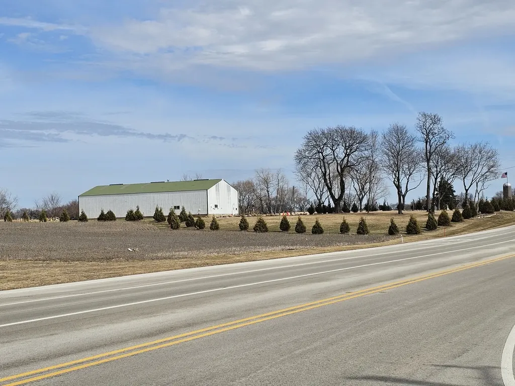 15618 Harmony Road Huntley IL 60142