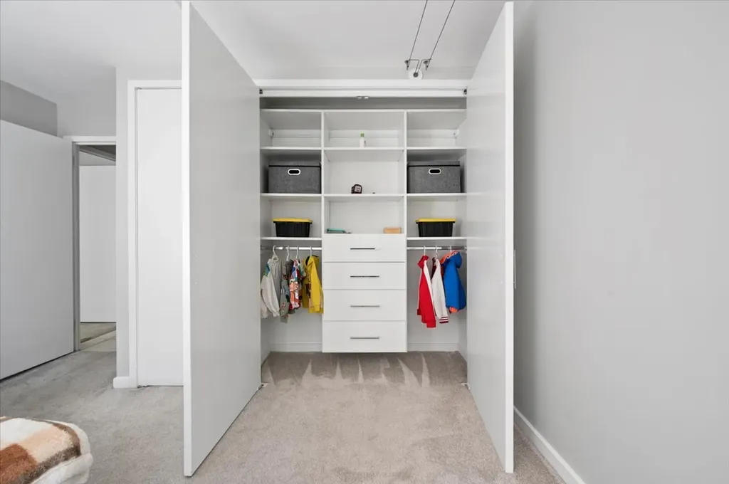 110 East Delaware Place Chicago IL 60611