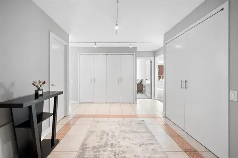 110 East Delaware Place Chicago IL 60611