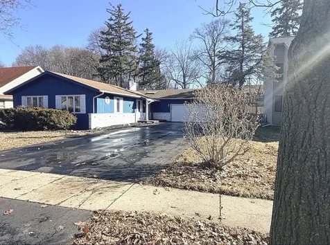 7 Woodhead Drive Lake Villa IL 60046