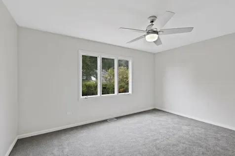7 Woodhead Drive Lake Villa IL 60046