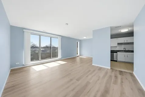 5 East Carriageway Drive Hazel Crest IL 60429