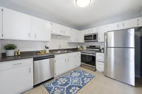 5 East Carriageway Drive Hazel Crest IL 60429