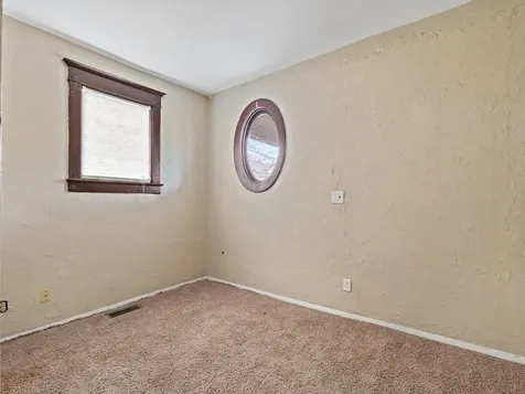 1546 12TH Avenue Moline IL 61265
