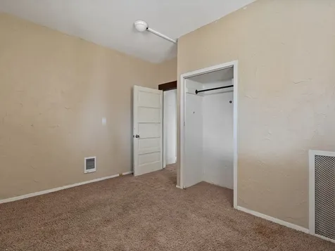 1546 12TH Avenue Moline IL 61265