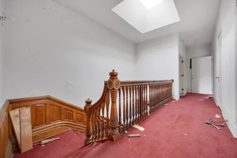 3143 South Giles Avenue Chicago IL 60616