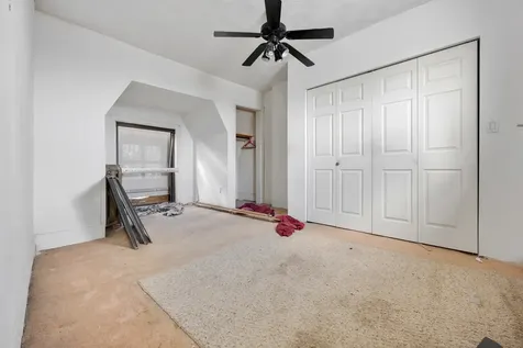 3143 South Giles Avenue Chicago IL 60616
