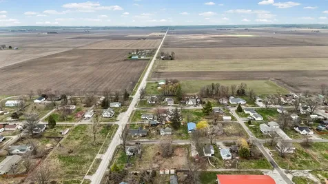 107 Sheridan Street Longview IL 61852