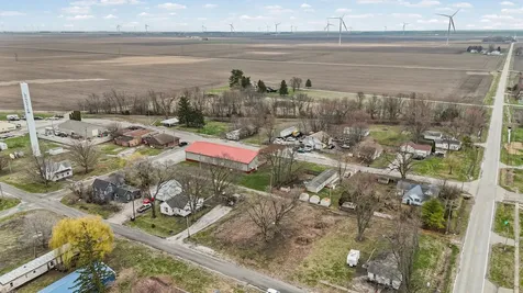 107 Sheridan Street Longview IL 61852