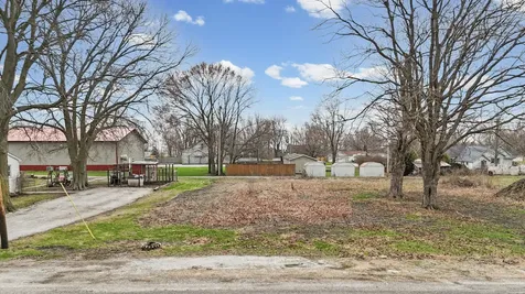 107 Sheridan Street Longview IL 61852