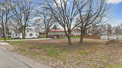 107 Sheridan Street Longview IL 61852