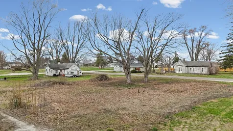 107 Sheridan Street Longview IL 61852