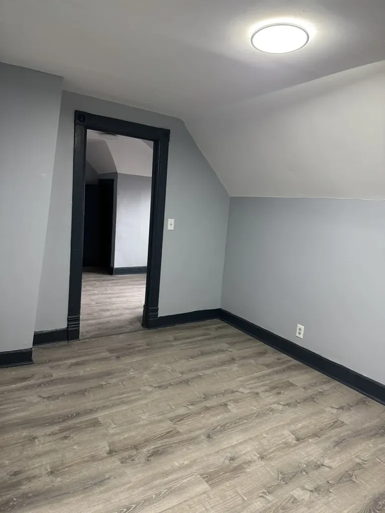 109 West 110th Place Chicago IL 60628