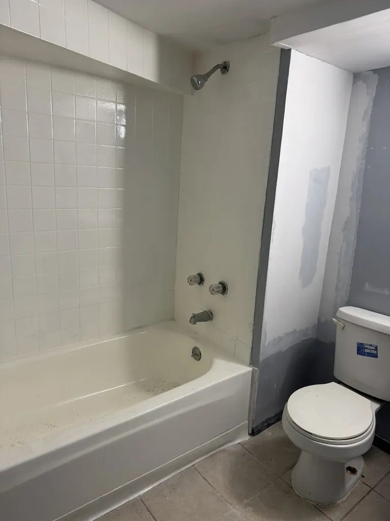109 West 110th Place Chicago IL 60628