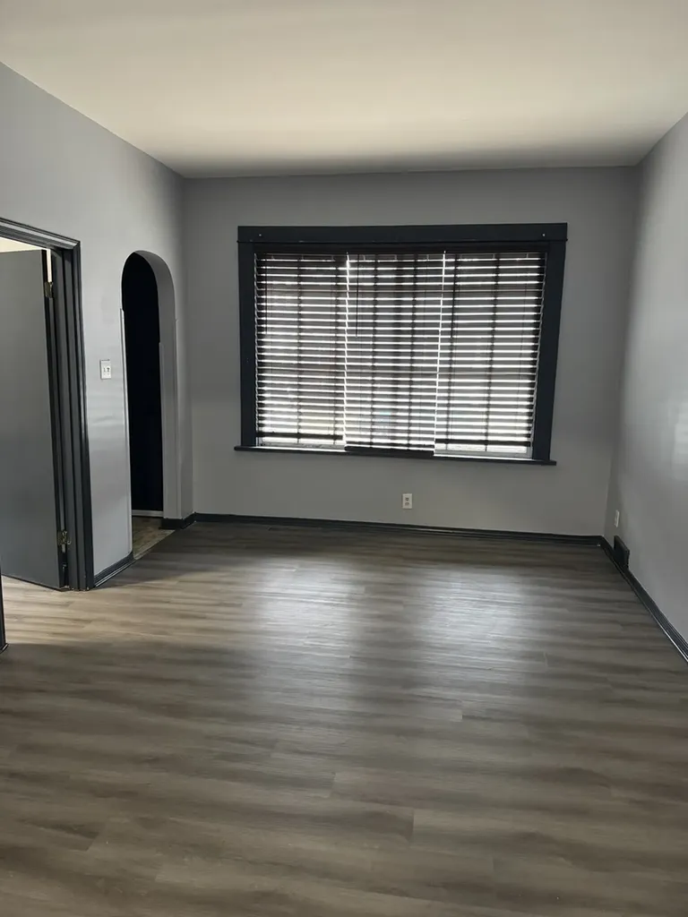 109 West 110th Place Chicago IL 60628