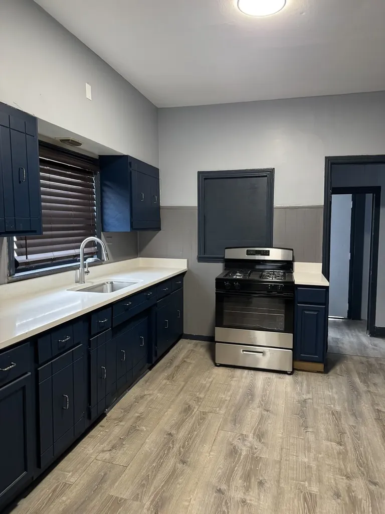 109 West 110th Place Chicago IL 60628