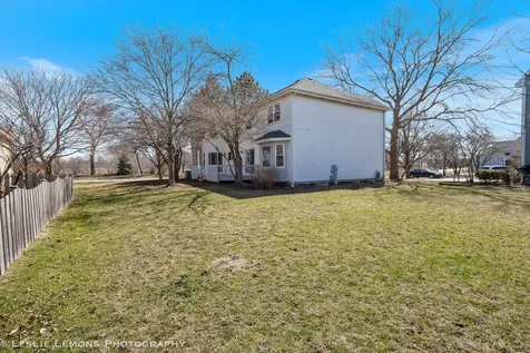 248 Bobolink Drive Grayslake IL 60030