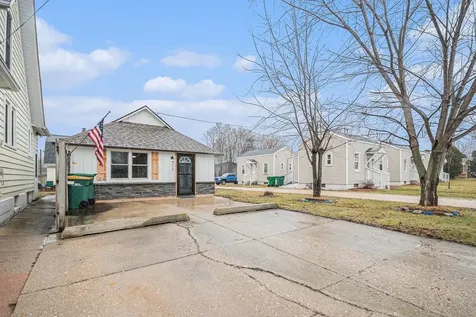 215 West Main Street Kirkland IL 60146
