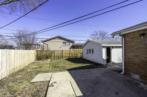 16423 Craig Drive Oak Forest IL 60452