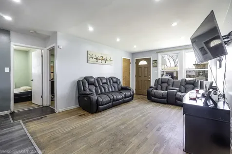 16423 Craig Drive Oak Forest IL 60452