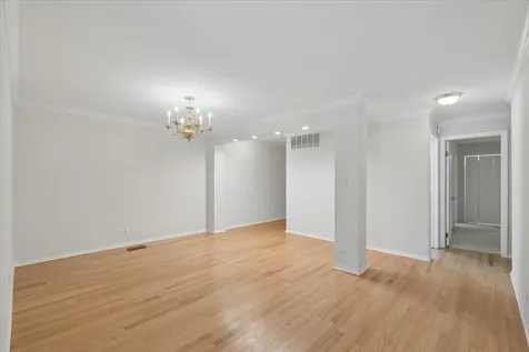 411 Ashland Avenue River Forest IL 60305