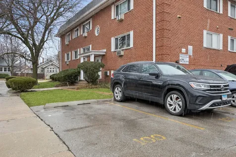 727 South Maple Avenue Oak Park IL 60304