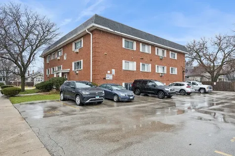 727 South Maple Avenue Oak Park IL 60304