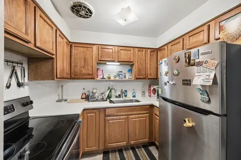 727 South Maple Avenue Oak Park IL 60304