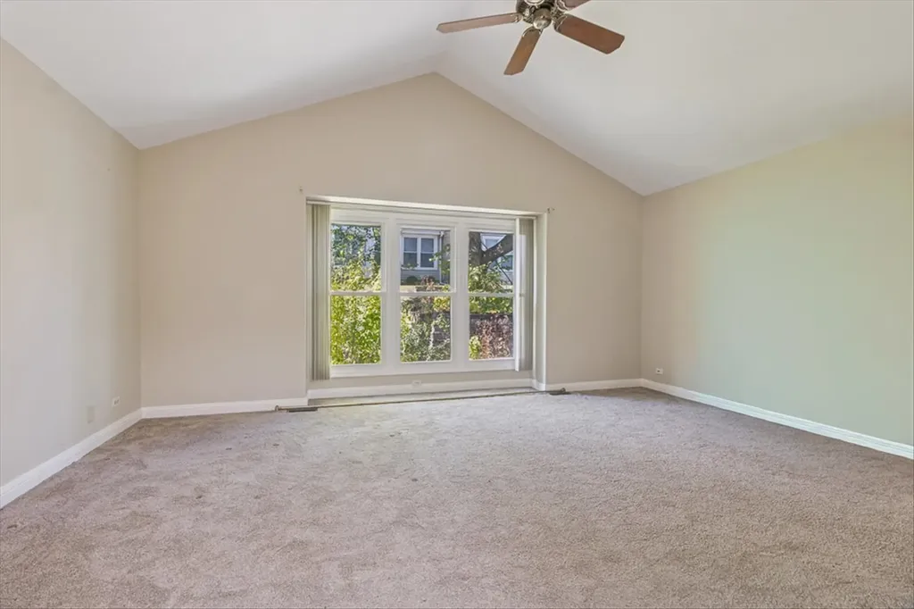417 River Bluff Circle Naperville IL 60540