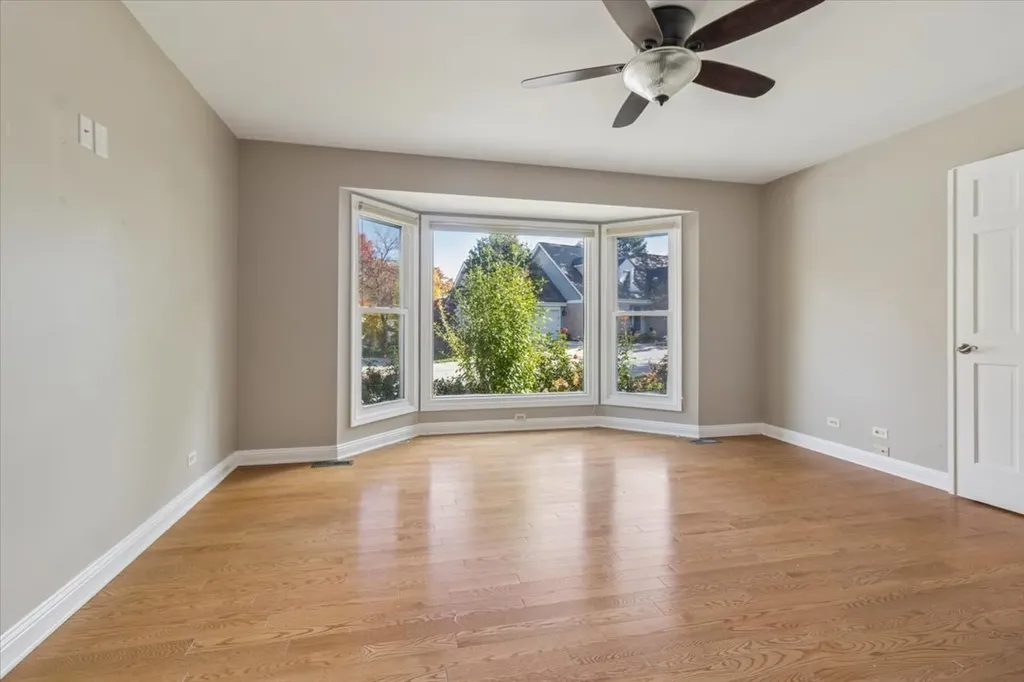 417 River Bluff Circle Naperville IL 60540
