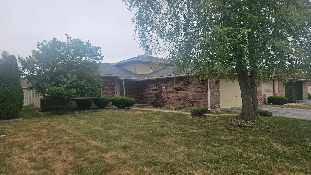 20141 Redwood Avenue Lynwood IL 60411