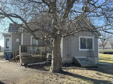 616 East Main Street Amboy IL 61310
