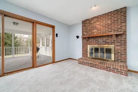 5235 Solitude Drive Rockford IL 61114