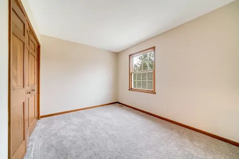 5235 Solitude Drive Rockford IL 61114