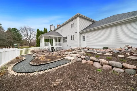 5235 Solitude Drive Rockford IL 61114