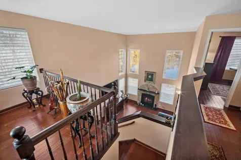 221 Ainsley Drive West Chicago IL 60185