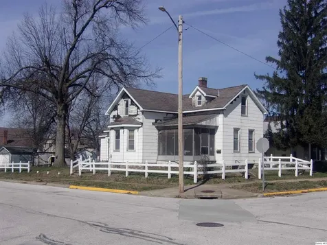 740 South 14th Quincy IL 62301