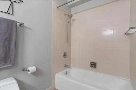 512 North Mcclurg Court Chicago IL 60611