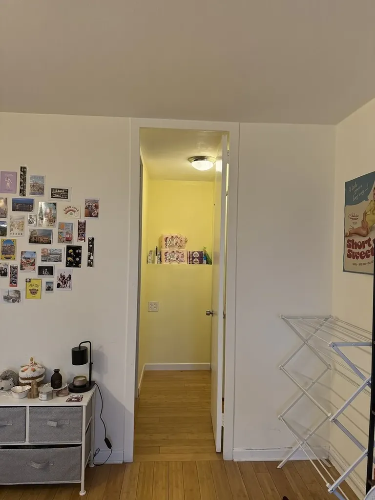 1450 East 55th Place Chicago IL 60637