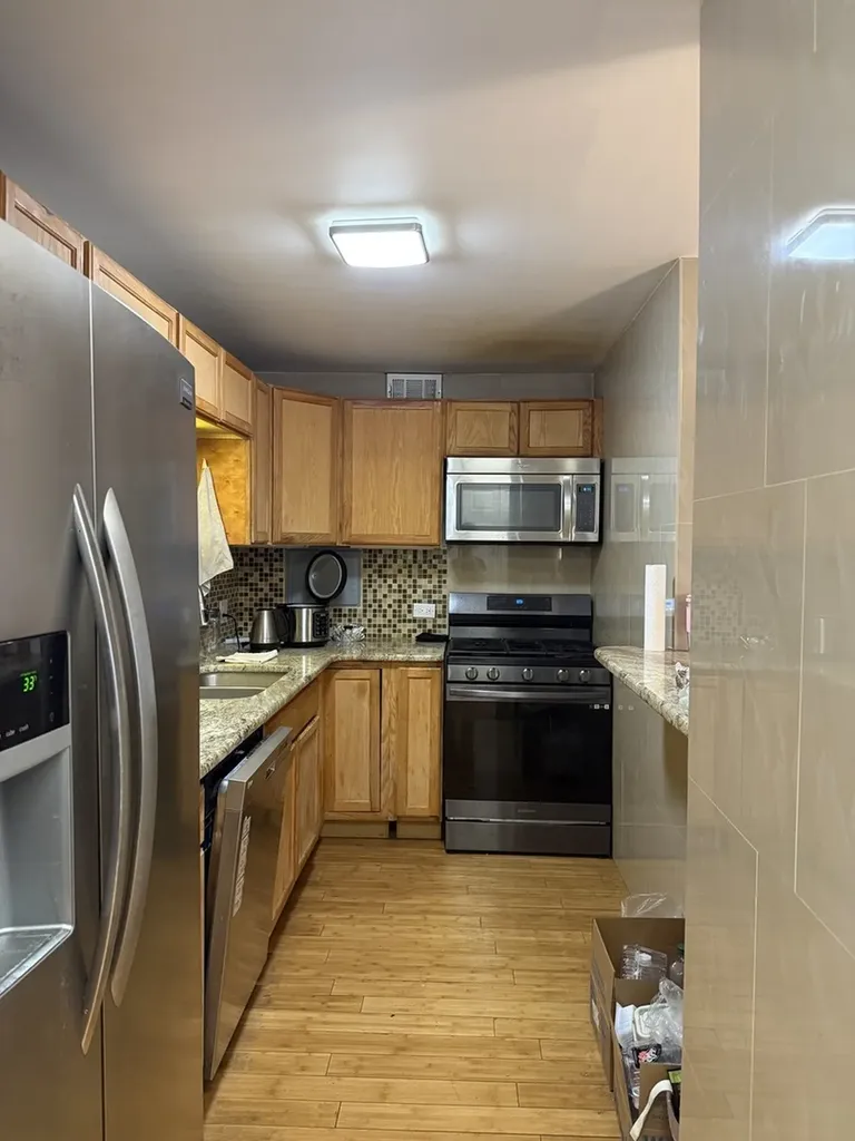1450 East 55th Place Chicago IL 60637