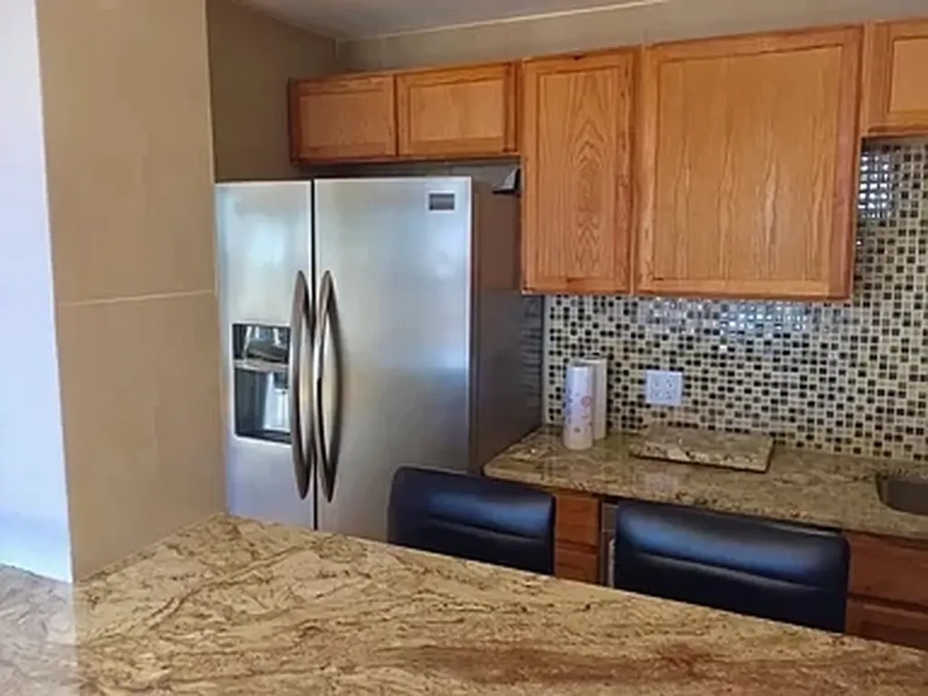 1450 East 55th Place Chicago IL 60637