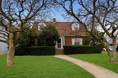 12202 Irving Avenue Blue Island IL 60406