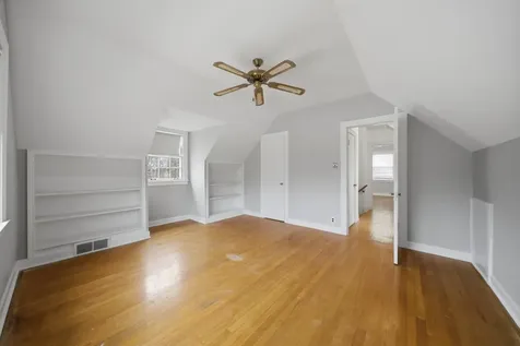 12202 Irving Avenue Blue Island IL 60406