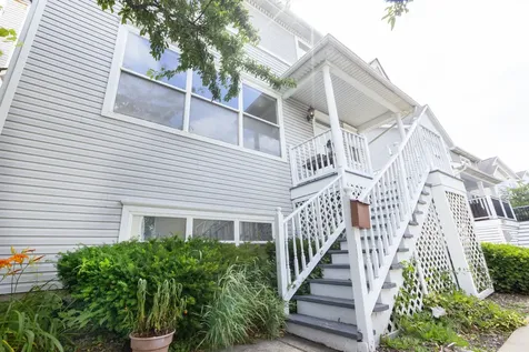 4257 North Kolmar Avenue Chicago IL 60641