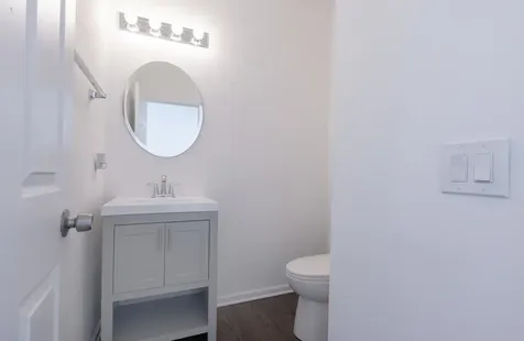 4257 North Kolmar Avenue Chicago IL 60641