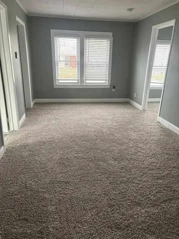 2241 Wallace Avenue North Chicago IL 60064