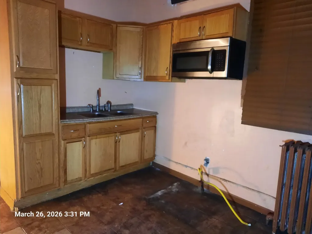 4516 West Van Buren Street Chicago IL 60624