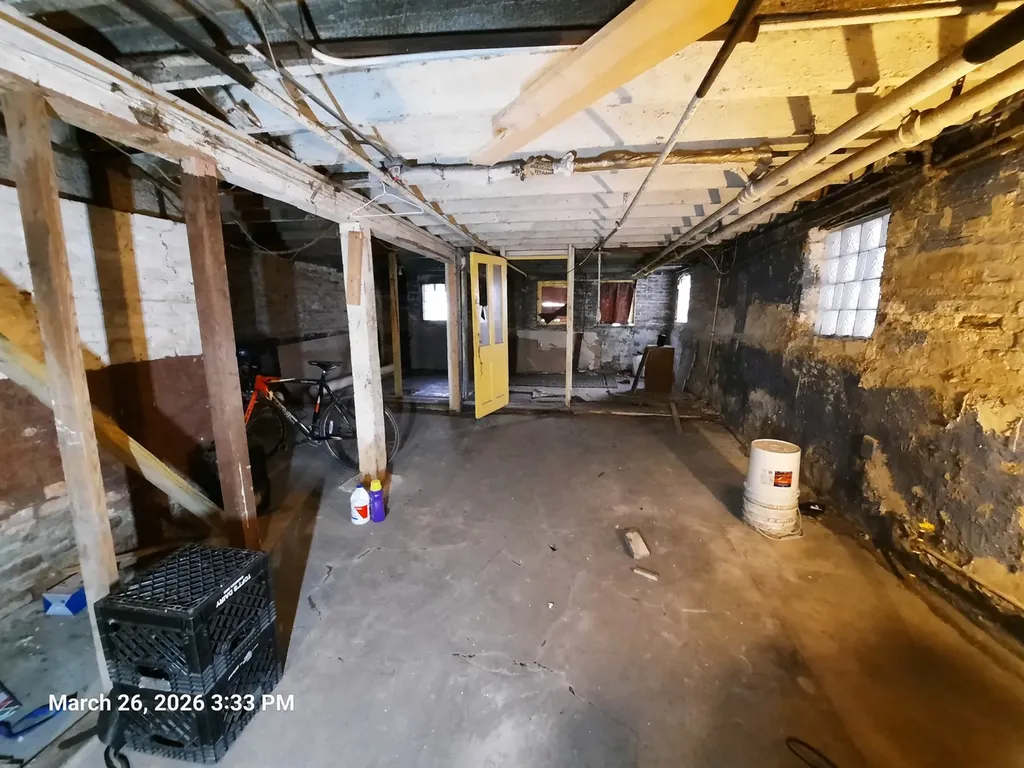 4516 West Van Buren Street Chicago IL 60624