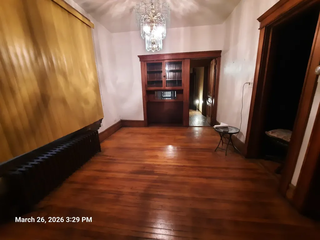 4516 West Van Buren Street Chicago IL 60624